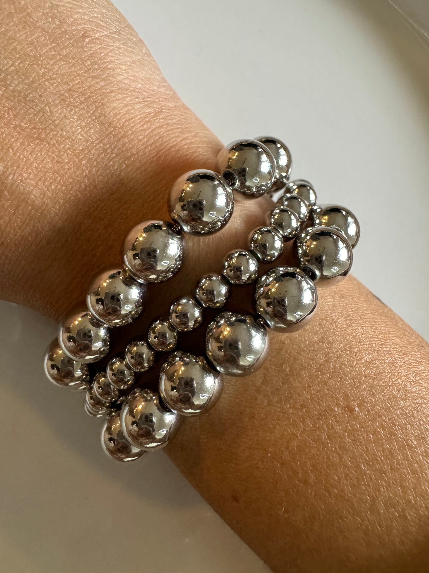 Beads Adjustable Bracelet - Big / Silver